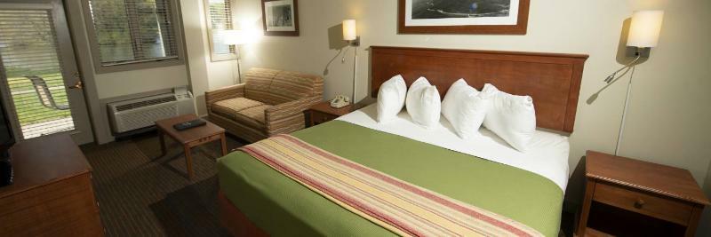 Peaks Of Otter Lodge Бедфорд Экстерьер фото